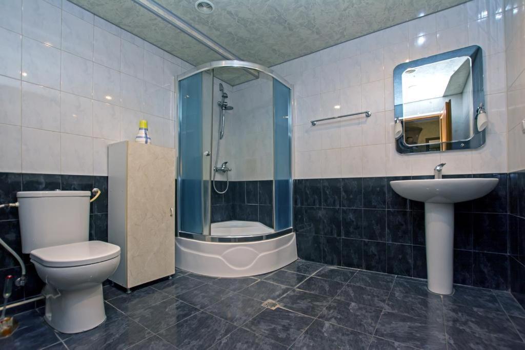 Lesi Apartament Yerevan Exterior photo